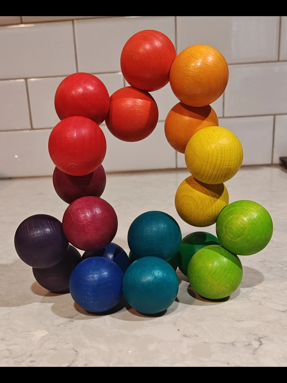 PLAYABLE ART Ball, Rainbow 20